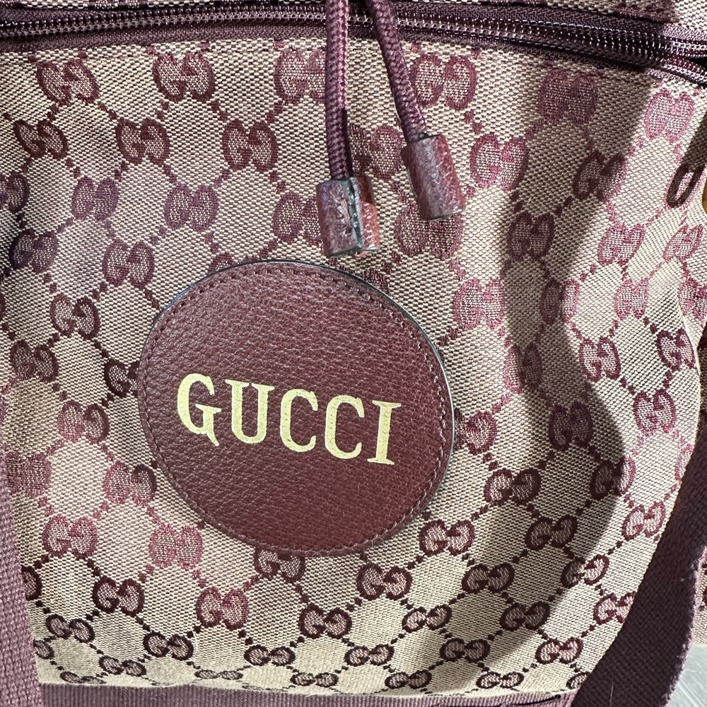 Unisex Gucci backpack - Picture 2 of 16